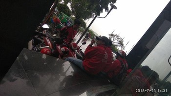 Karena masih dalam proses pengujian aplikasi pelanggan dibebaskan menentukan pilihan tujuan perjalanan. Foto: Facebook CLB Go-Viet HCM