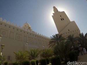 Miqat Makani dan Zamani dalam Haji dan Umrah, Apa Bedanya?