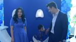 Happy Family! Gaya Serba Biru Titi Kamal dan Keluarga