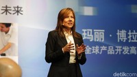CEO General Motors (GM) Mary Barra pendapatannya mengalahkan bos pria dari pabrikan otomotif. Foto: General Motors