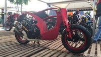 Motor-motor yang ikut dalam Honda Modif Contest Makassar. Foto: Dadan Kuswaraharja