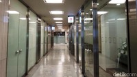 BNI Cabang Tokyo didirikan sebagai kantor perwakilan sejak 1 Desember 1959. Namun pada tahun 1968, status kantor perwakilan BNI ditingkatkan menjadi kantor cabang.