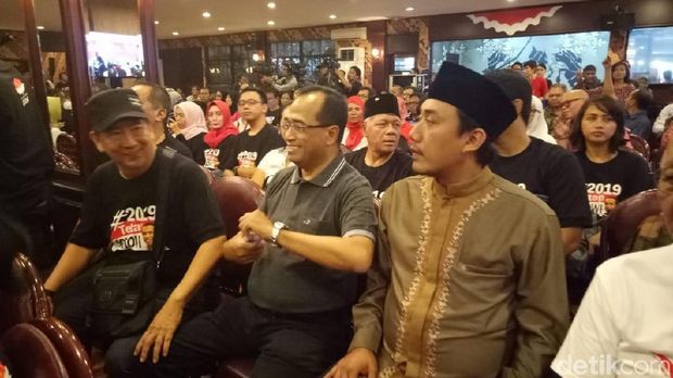 Ganjar, Nusron hingga Budi Karya Hadiri Deklarasi 'Blusukan Jkw'