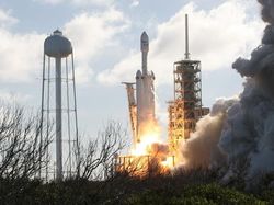 Pesawat Menakjubkan Para Triliuner Siap Taklukkan Antariksa