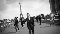 Tom Cruise menjadi pemeran utama dalam Mission Impossible-Fallout. Ia pun mempromosikan film tersebut ke berbagai belahan dunia.  Foto: Instagram Tom Cruise