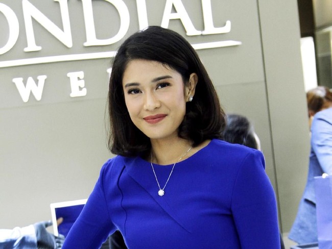 Sebuah kehormatan besar dapat menjadi brand ambassador Mondial dan Miss Mondial. Senang sekali karena Mondial sebagai perusahaan bukan sekadar mementingkan keuntungan, tapi juga sangat peduli dengan pendidikan dan isu sosial,” kata perempuan 36 tahun itu.  Foto: Foto: Mohammad Abduh/Wolipop