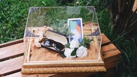 Beberapa waktu lalu Tasya Kamila resmi dipersunting sang kekasih, Randy. Selain cincin tunangan dengan harga wah, seserahan untuk Tasya juga menarik perhatian.  Foto: Instagram Seserahan_ID