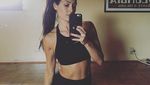 Sisi Lain Nikki Bella, Pegulat Mantan Tunangan John Cena yang Suka Yoga