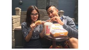 Ini Pose Shay Indradjaja, Putri Iis Dahlia yang Hobi Ngeteh dan Buat Kue