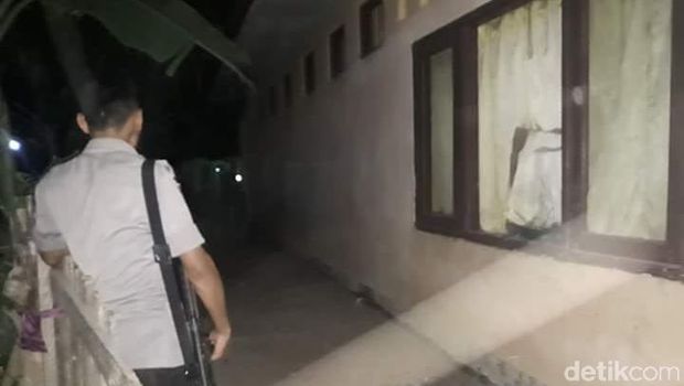 Ingin Hakimi Pencuri Motor, Warga Lempari Kantor Polisi di NTB