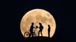 Gerhana Bulan Total dari Jepretan Lensa yang Menakjubkan