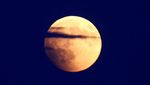 Indahnya Gerhana Bulan Total di Berbagai Negara