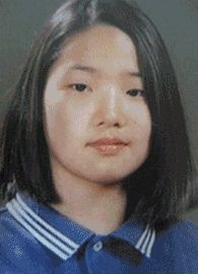 Inilah penampilan Park Min Young di masa lalu. Dalam wawancara dengan Sports Chosun pada 2010, aktris 32 tahun itu mengakui wajahnya sekarang merupakan hasil operasi plastik. Aku tidak akan mengatakan bahwa aku memiliki hal yang sebenarnya tidak aku miliki dan sebaliknya. Aku memang pernah melakukan operasi plastik, ujarnya. Foto: ist.