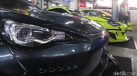 Pada pameran dan kontes modifikasi Indonesia Automodified, mobil-mobil hasil modifikator Batam tampak berbeda dan beragam. Hal ini juga disadari oleh Husna Sugiana, salah satu panitia IAM. Foto: Ruly Kurniawan
