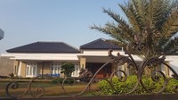 Pantauan detikcom, Sabtu (28/7/2018), rumah mewah Zainuddin terlihat sepi. Pintu pagarnya pun terkunci rapat.Foto: Bahtiar Rivai/detikcom