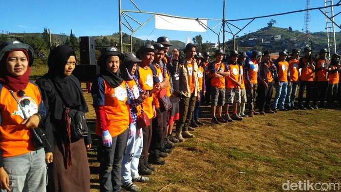 Ratusan Pecinta Alam Ramaikan Jambore Jejak Petualang di Gunung Prau