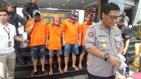 Foto: Kabid Humas Polda Metro Jaya Kombes Argo Yuwono mengatakan ada satu tersangka berinisial AX yang masih diburu. AX merupakan otak intelektual kasus ini. (Matius-detikcom)