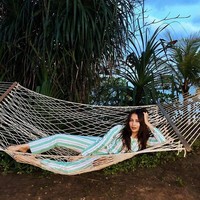 Ya, tak hanya menjadi desainer dan seorang ibu, Chanela pun merupakan Instagram darling. DI Instagramnya, Chanela kerap kali memamerkan gaya busananya hingga kehidupan mewahnya.  Foto: dok. Instagram (@tcjamidah)