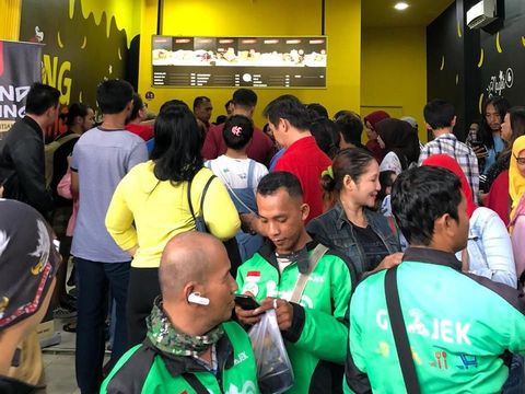 Hari Ini di Pontianak Kaesang Pangarep Perkenalkan Nugget Pisang