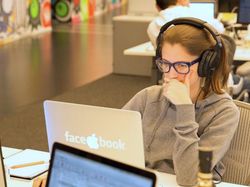 Daftar Perusahaan yang Rajin Kasih Bonus Ekstra Buat Karyawan