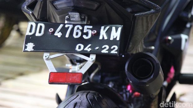 Knalpot twin CBR250RR diganti