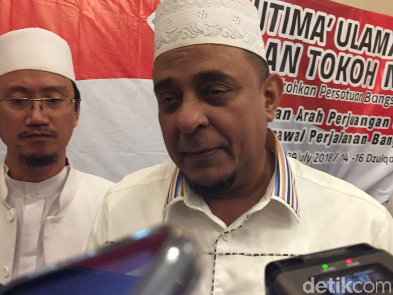 GNPF Ulama ke MUI Sulawesi Selatan: Ulama Tak Boleh Direndahkan GNPF Ulama ke MUI Sulawesi Selatan: Ulama Tak Boleh Direndahkan