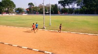 Di Lapangan Banteng juga terdapat jalur lari yang bisa digunakan untuk joging maupun latihan lari cepat. (Christantio/detikhealth)