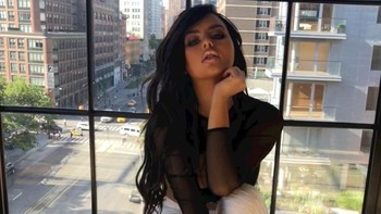 Abigail adalah selebgram seksi dengan followers lebih dari 8,5 juta. Foto: dok. Instagram (abigailratchford)