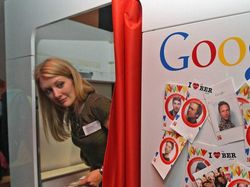 Daftar Perusahaan yang Rajin Kasih Bonus Ekstra Buat Karyawan