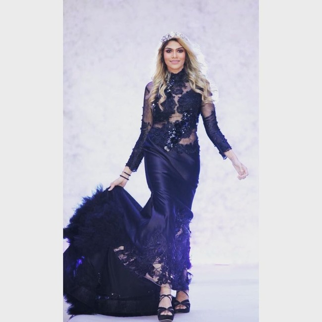 Model yang mengidolakan Justin Bieber ini pun membagikan tips dan trik dietnya. Salah satunya adalah mengurangi katbohidrat, dan meningkatkan serat, protein, dan latihan yang ia dapatkan dari aplikasi.  Foto: dok. Instagram