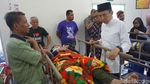 TGB Jenguk Korban Gempa 6,4 SR di NTB