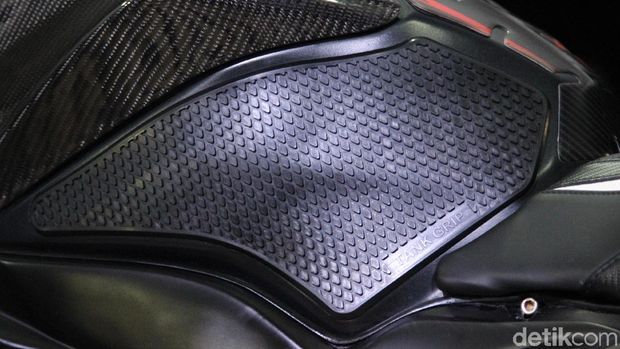 Tangki juga dikustom