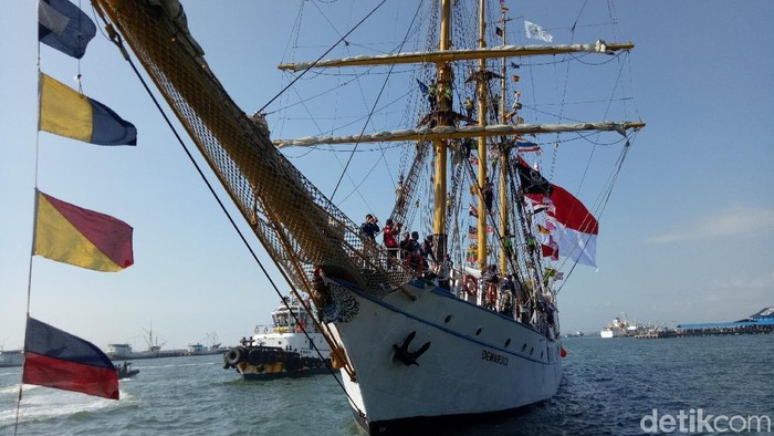KRI Dewaruci di Makassar, KRI Dewaruci