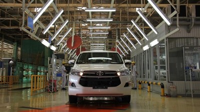 Dua Juta Unit Kijang Sudah Diproduksi di Indonesia