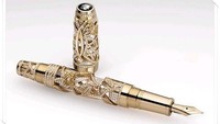 Boehme Papillion Pen oleh Montblanc. Pulpen ini merupakan pulpen edisi terbatas. Boehme Papillion Pen tersedia dalam warna putih dan emas. Pulen ini dihiasi dengan lebih dari 1.400 berlian dan safir. Harganya  US$ 230,410 atau setara Rp 3,3 miliar. Supermoney.com/Istimewa.