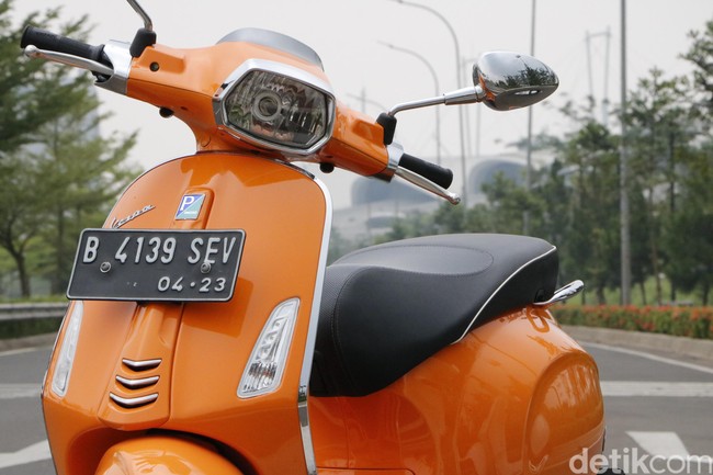 Vespa Sprint 150 ABS, Si Lagenda yang Lebih Kekinian