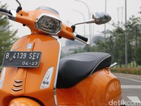 Vespa Sprint 150 ABS, Si Lagenda yang Lebih Kekinian