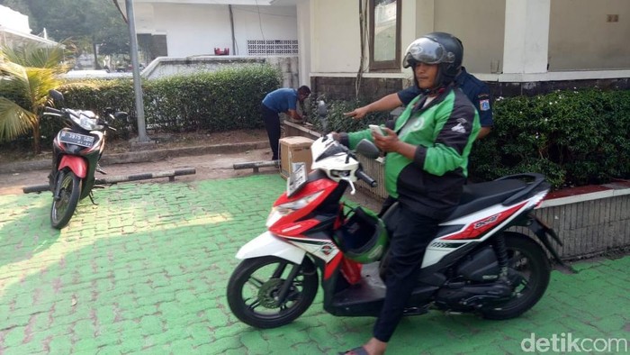 Cerita Ojek Online Bisa Cicil Rumah hingga Dapat Asuransi