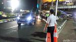 Foto: Lalin Bundaran HI Saat JPO Mulai Dirobohkan