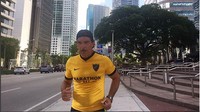 Aktor ganteng satu ini berusia 57 tahun dan sangat menyukai olahraga outdoor biar nggak cepat menua. Antonio Banderas rutin jogging, berenang, atau lari di treadmill jika cuaca di luar tak mendukung. (Foto: Instagram/antoniobanderasofficial)