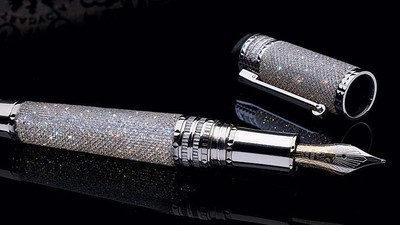 Deretan Pulpen Mahal Seharga Mobil Mewah, Minat Beli?