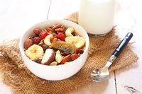 Sering Ngemil Kacang Bisa Cegah Penyakit Alzheimer dan Jantung