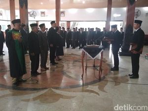 Mutasi Puluhan Pejabat di Trenggalek, Emil Tekankan Kinerja ASN