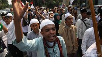 Mereka memberikan dukungan untuk Ketum PKB Muhaimin Iskandar atau Cak Imin jadi Cawapres.