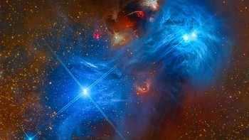 NGC 6726 dan NGC 6727. Karya Mark Hanson, Warren Keller, Steve Mazlin, Rex Parker, Tommy Tse, David Plesko dan Pete Proulx dari Amerika Serikat. Foto: National Maritime Museum