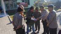 Karo Ops Polda NTB Kombes DPM Jaya evakuasi dilanjutkan setelah tim mencoba untuk membuka jalur bagi para pendaki pada Minggu 29 Juli 2018. Foto: Kanavino Ahmad Rizqo/detikcom
