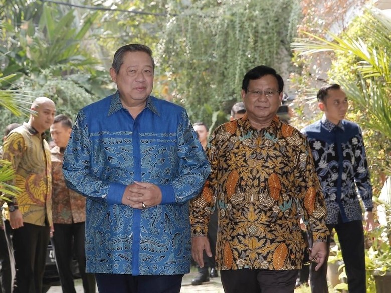 PD Dukung Prabowo-Sandi, Hanura: Kok SBY Pilih Kardus Kosong? PD Dukung Prabowo-Sandi, Hanura: Kok SBY Pilih Kardus Kosong?