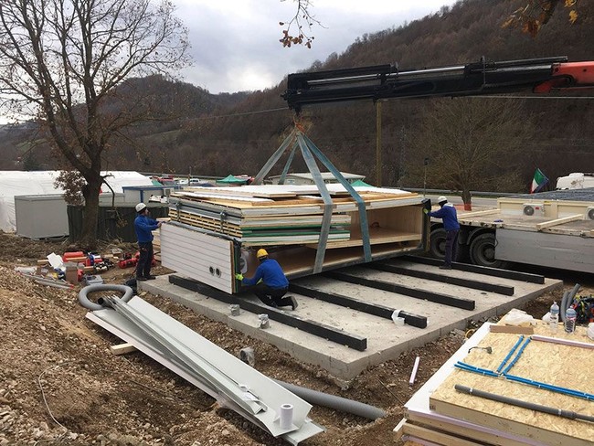 Dikutip dari situs resminya, M.A.Di. terbuat dari material berkualitas tinggi dan diklaim tahan dari guncangan gempa. Rumah ini juga dilengkapi sistem solar, pengairan dan lampu LED yang hemat energi dan ramah lingkungan. Foto: Dok. Bored Panda/M.A.Di.