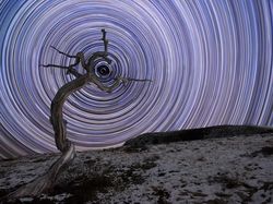 Terpana Keindahan Alam Semesta