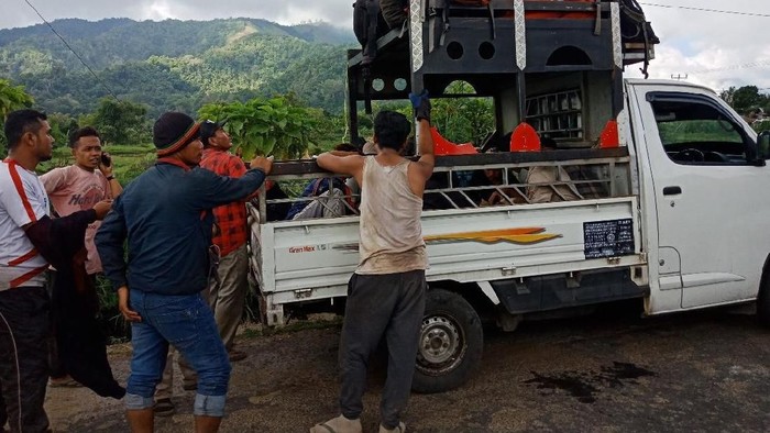Pendaki yang Terjebak di Gunung Rinjani Berhasil Dievakuasi